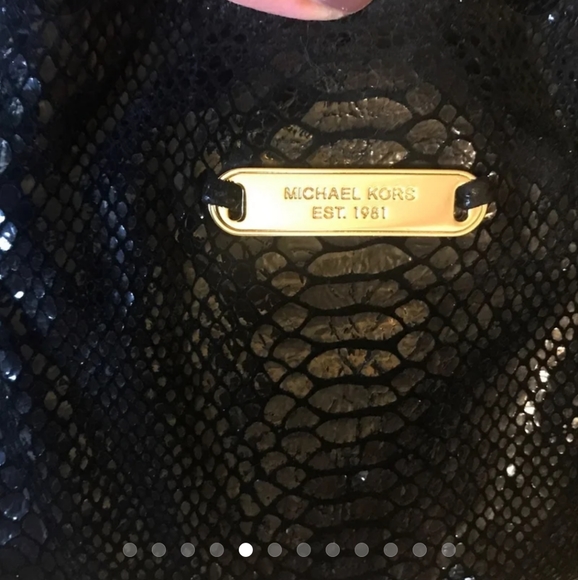 Michael Kors Python Snakeskin hobo - Picture 6 of 6